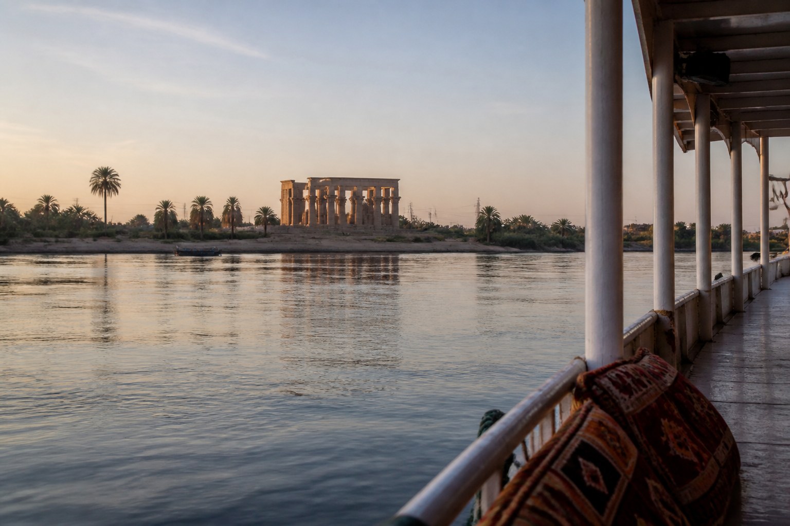 Ab Luxor: Dendera und Abydos privat