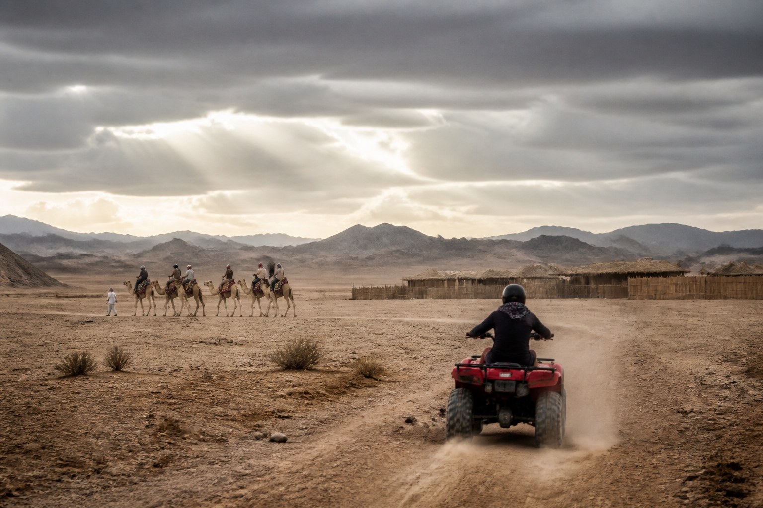 Marsa-Alam-Quad-Tour mit Kamelritt und Mittagessen