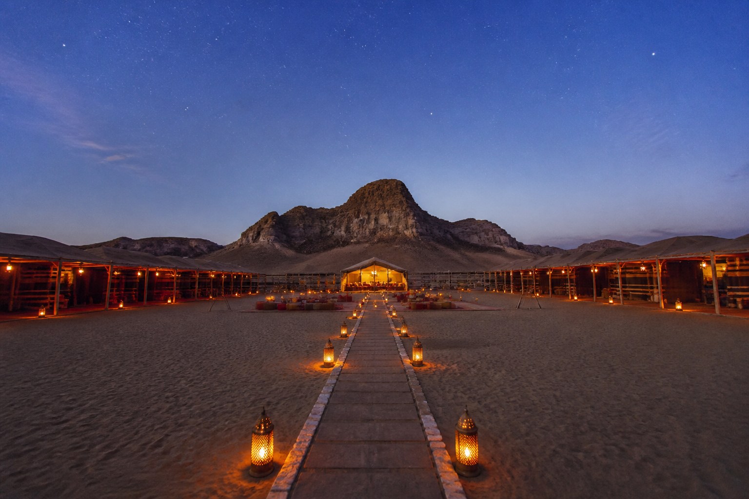 Wüstensafari mit Sternenhimmel und Abendessen